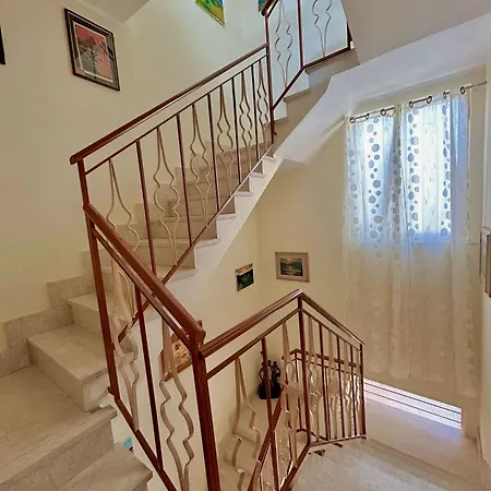 Casa Tavano * 아볼라